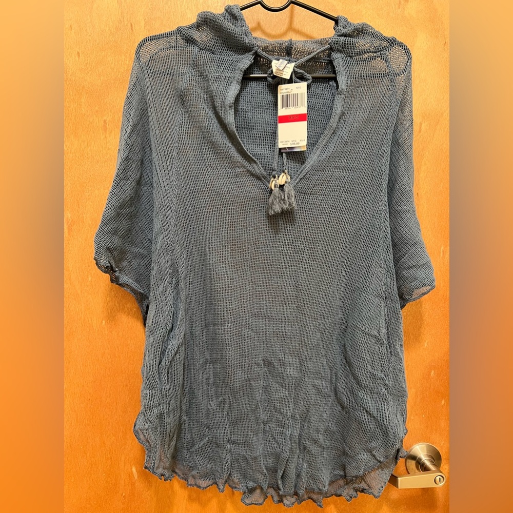 Beautiful cover up to wear while on vacation.